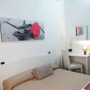2* Guest house Backpackers House